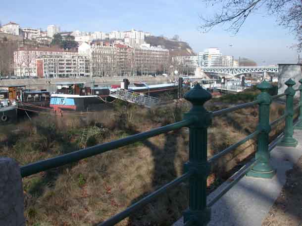 [01_quai_rambaud.jpg]