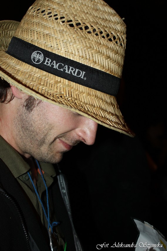 [2009-08-09_00260.jpg]