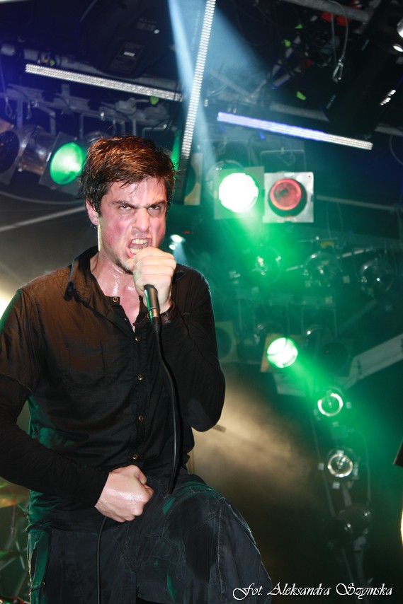 [2009-08-08_00184.jpg]