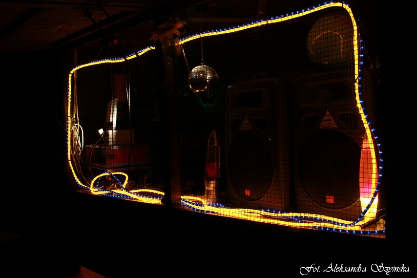 [2009-08-08_00074.jpg]