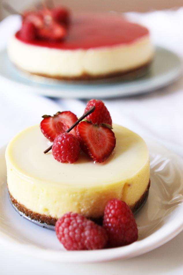Gourmet Baking Vanilla Bean Cheesecake with Jellied Cream, Raspberry