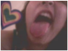 Muerdete la lengua