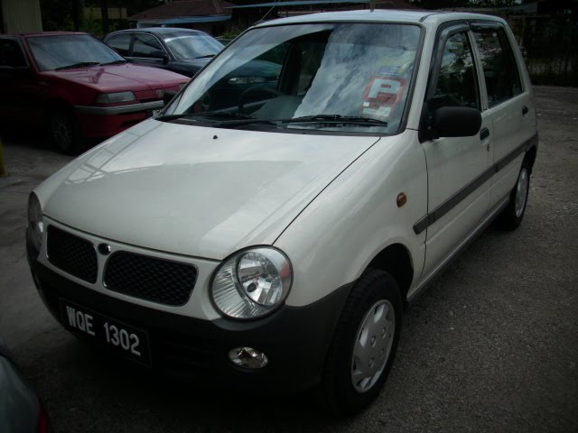 Menjual & membeli kereta terpakai: PERODUA KANCIL 660 EX 