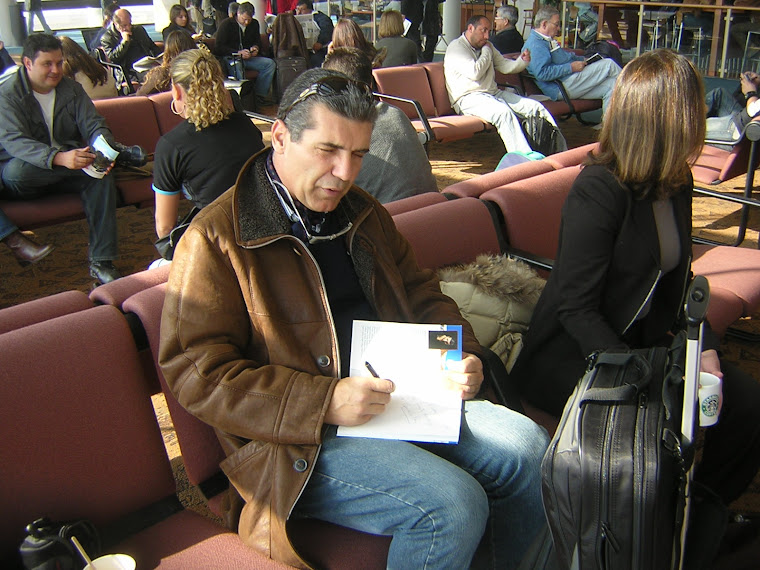 Carlitos Páez, escribe un saludo