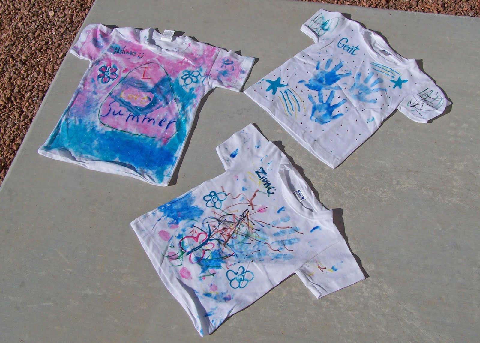 365 days of crafting Day 19 Personalized Children TShirts