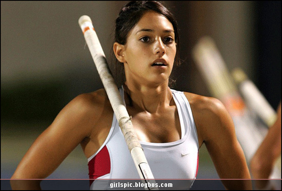 Sports Allison Stokke Dream Of Becoming The World S Best