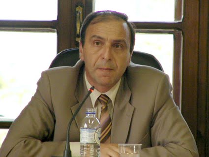 [xatzieyageloy.JPG]