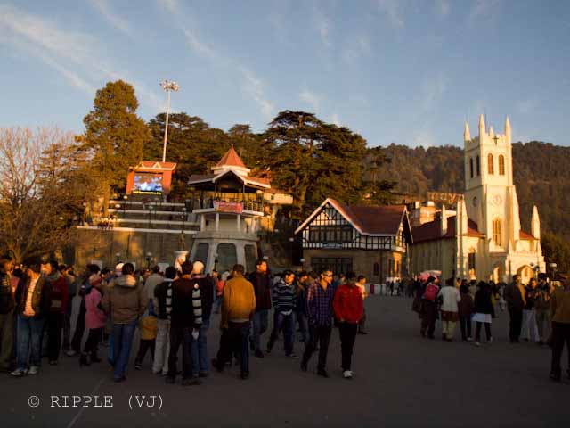 Shimla - A Walk Down the Memory Lane: Shimla makes me nostalgic. I did my engineering from Shimla and those were some of the most exciting days of my life. Night outs with friends, late night booze parties, we did all and then grew out of it. Now when I am working and have been in Delhi for more than five years, I still return to Shimla at the smallest excuse and Shimla never ceases to disappoint me: Posted by Ripple (VJ) on PHOTO JOURNEY @ www.travellingcamera.com : ripple, Vijay Kumar Sharma, ripple4photography, Frozen Moments, photographs, Photography, ripple (VJ), VJ, Ripple (VJ) Photography, Capture Present for Future, Freeze Present for Future, ripple (VJ) Photographs , VJ Photographs, Ripple (VJ) Photography : 