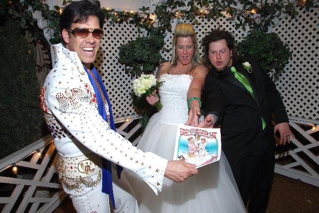 Webcam Traveler: Viva Las Vegas Wedding Chapel; Las Vegas, Nevada