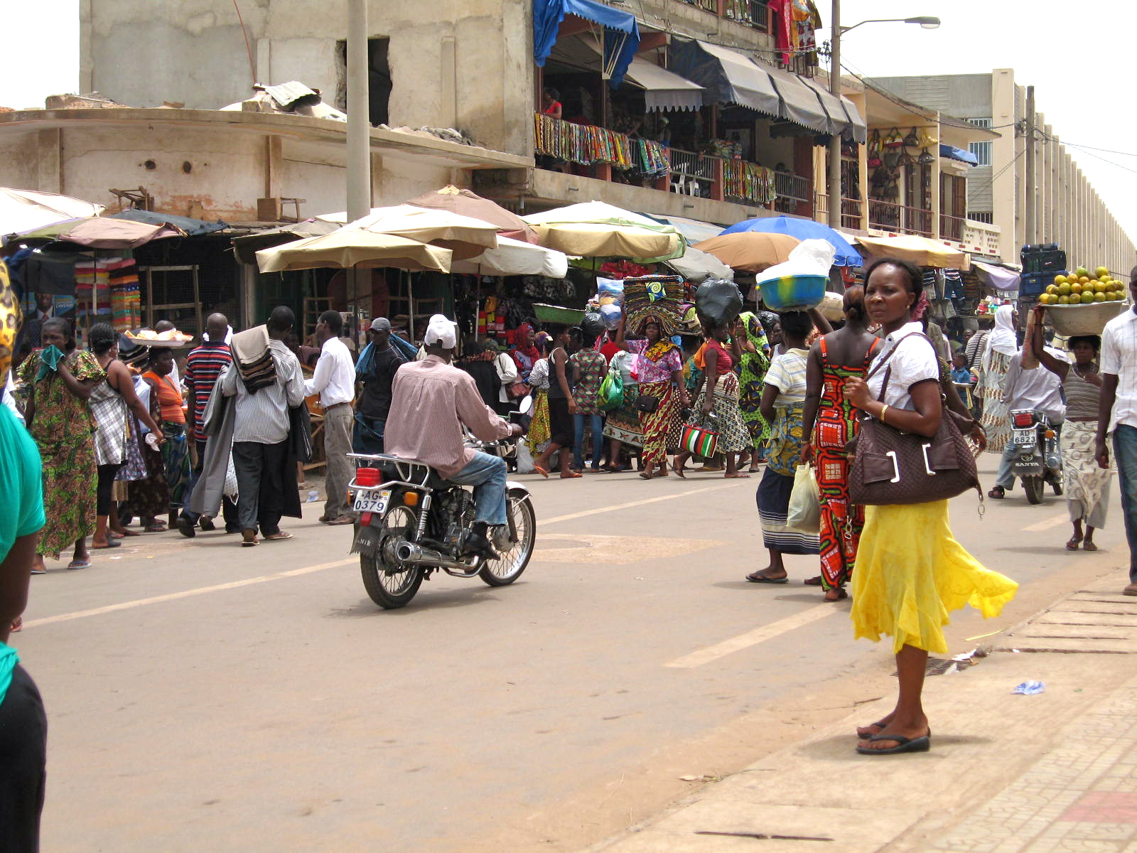 To Togo I GoGo Exploring Lome