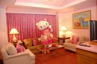Hello Kitty Pictures: Hello Kitty's House