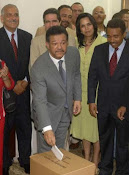 PRESIDENTE LEONEL VOTANDO