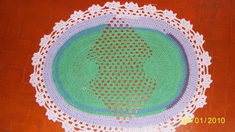 tapete com sobras de barbante