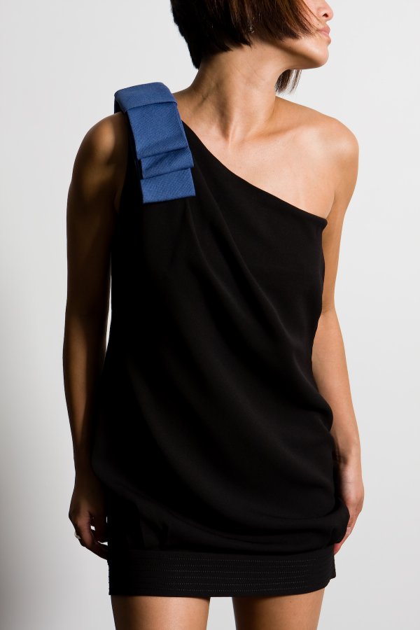 [f47c135e9385cfdb3d14bffaa039bac0_large.jpg]