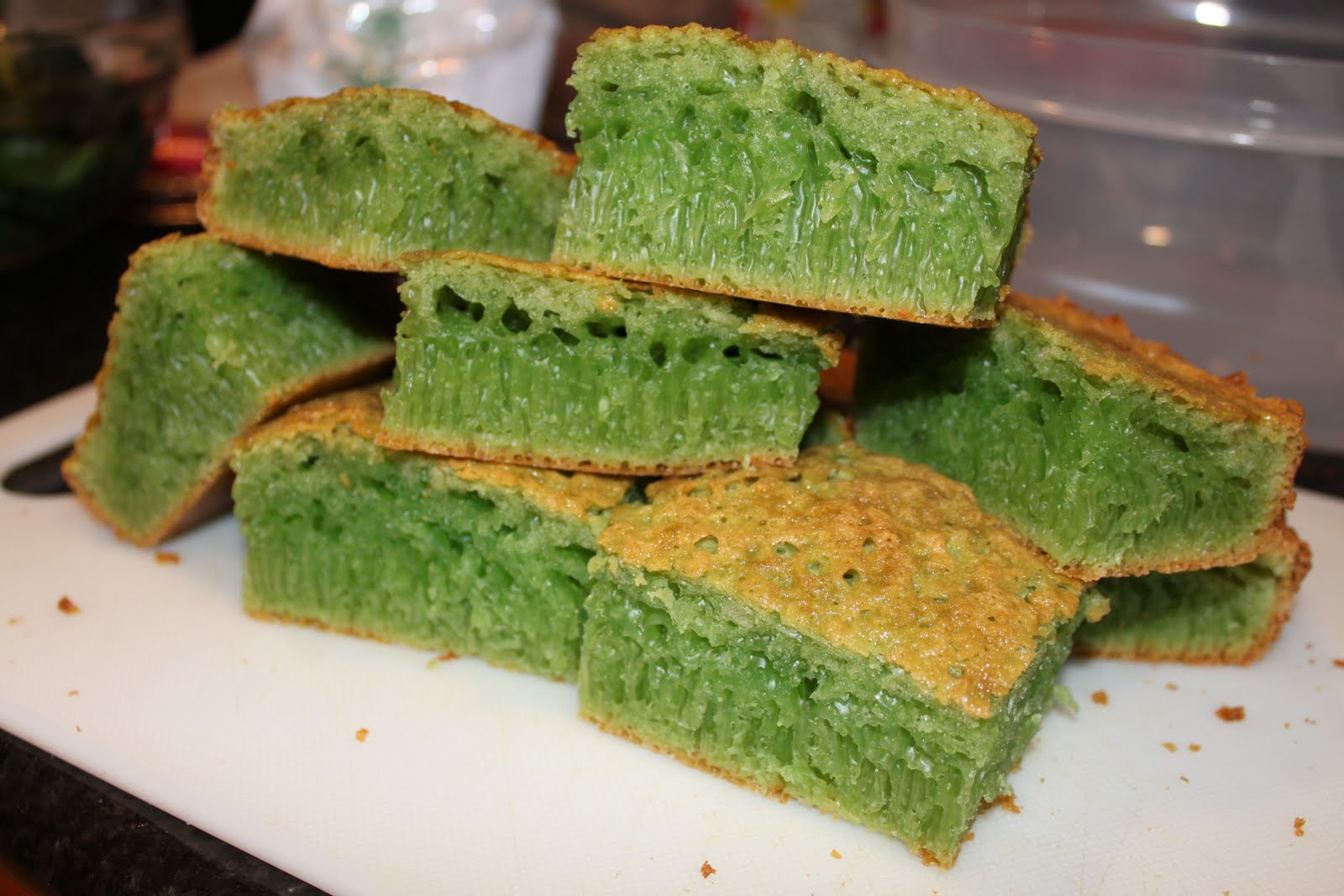 Vietnamese Cake (Banh Bo Nuong) Food Generalist