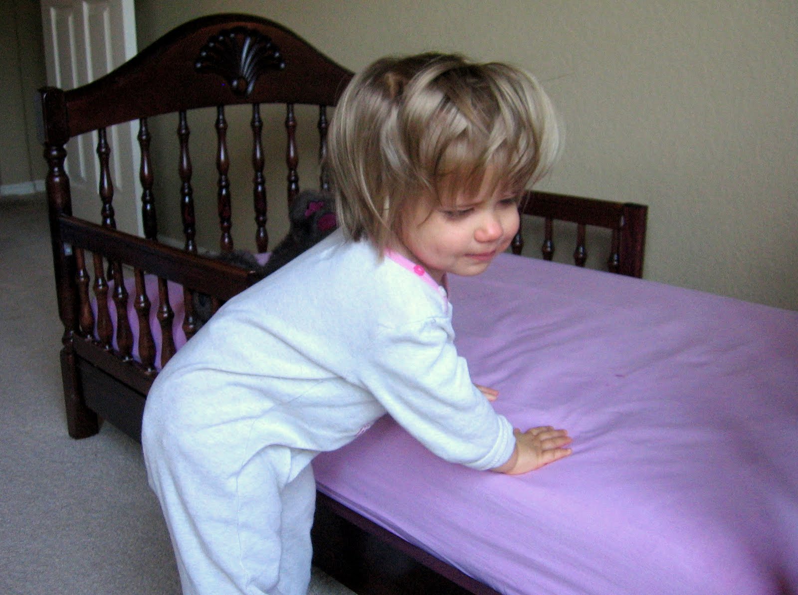 3 Little Chicks Repurposing Crib to Toddler Bed