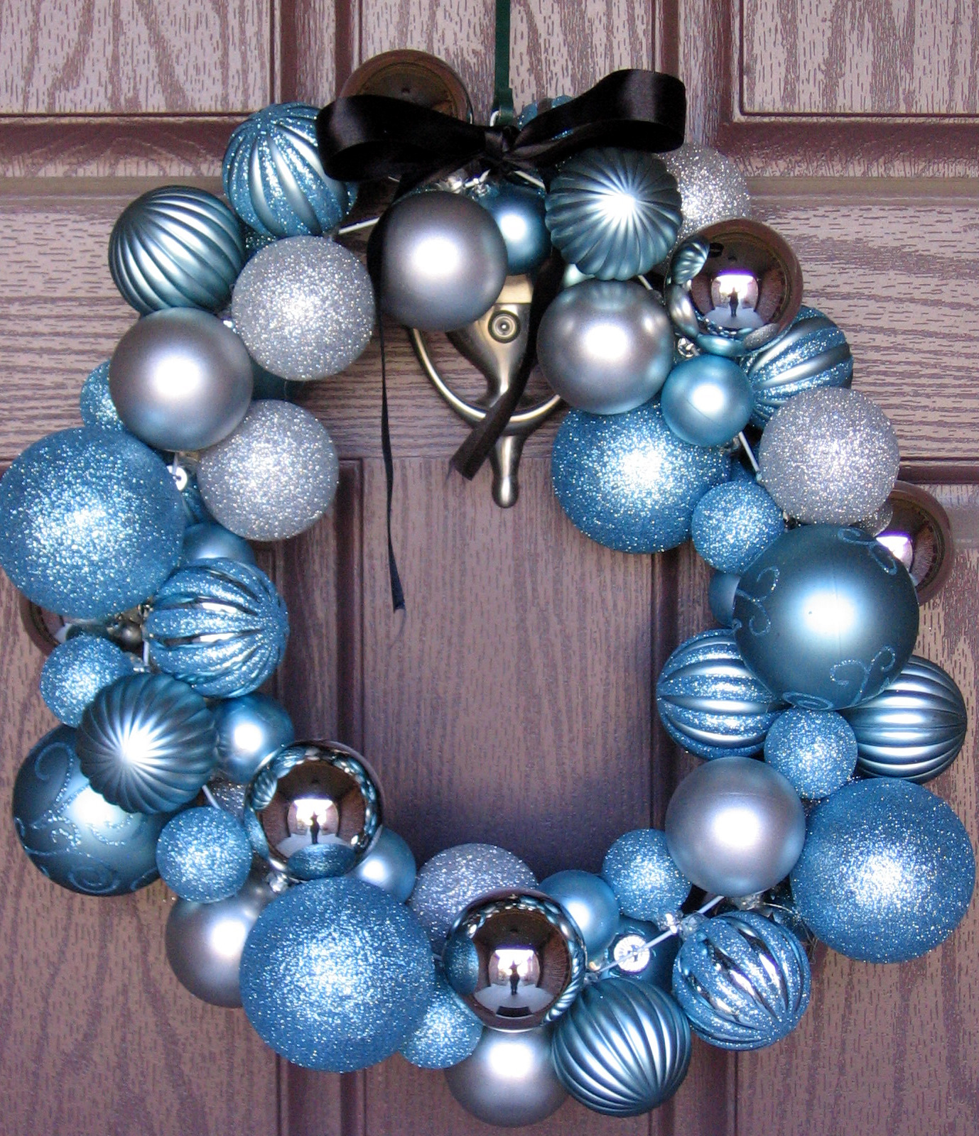 3 Little Chicks DIY Winter Ornament Wreath