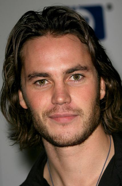 [taylor+kitsch1.jpg]