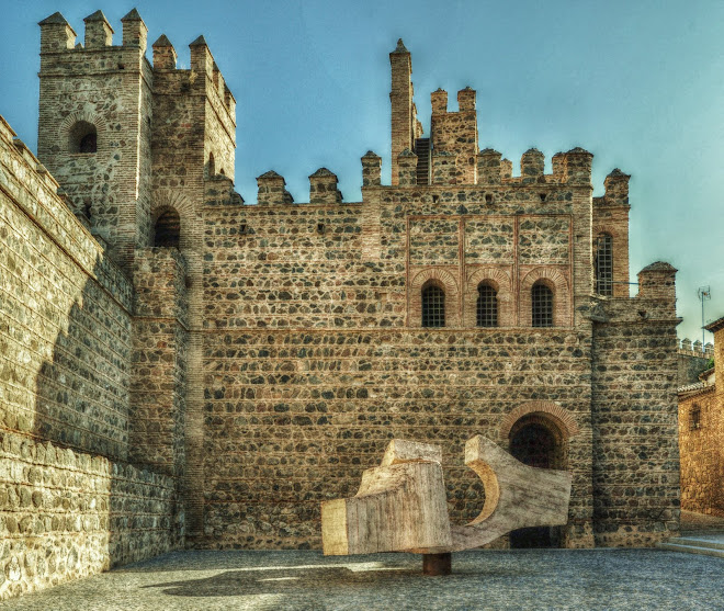 "LUGAR DE ENCUENTRO V" Y PLAZA DE ALFONSO VI