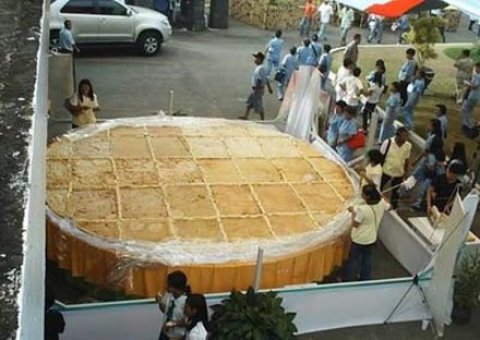 [Fastfood_in_XXL_7.jpg]