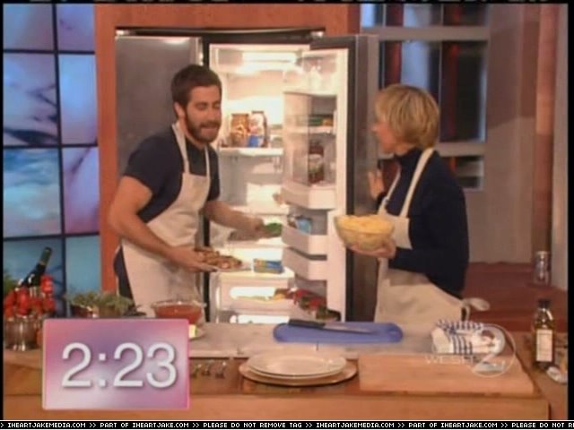 [Jake+Cooking+with+Ellen.jpg]