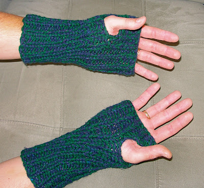 Basic Mittens to Knit: Free Knitting Pattern for Mittens