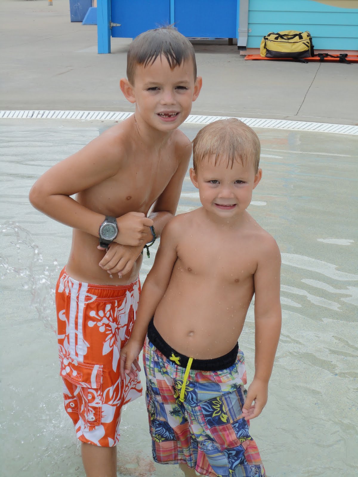 Frank E. Mackle Park: Server Guys' Wildest Adventure Yet! - vm38owx