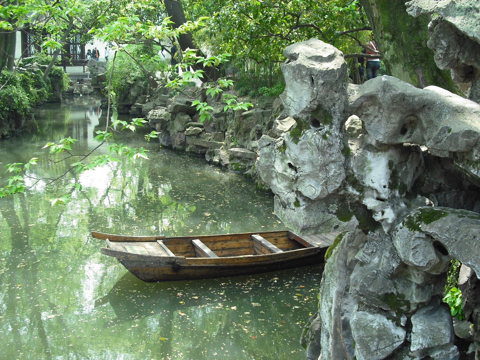 [4-19-2009+047.jpg]