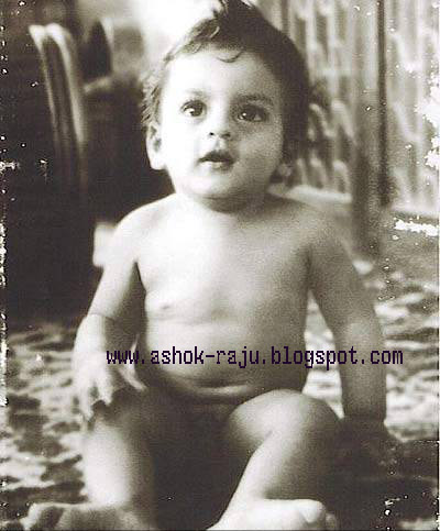 [Baby-Shahrukh.jpg]