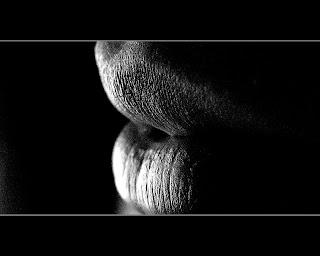 Lips with Black wallpaper
