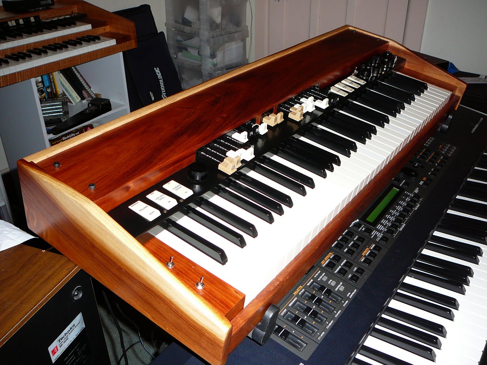 jimsmileymusic: Single manual organ controller for NI b4II vst hammond ...