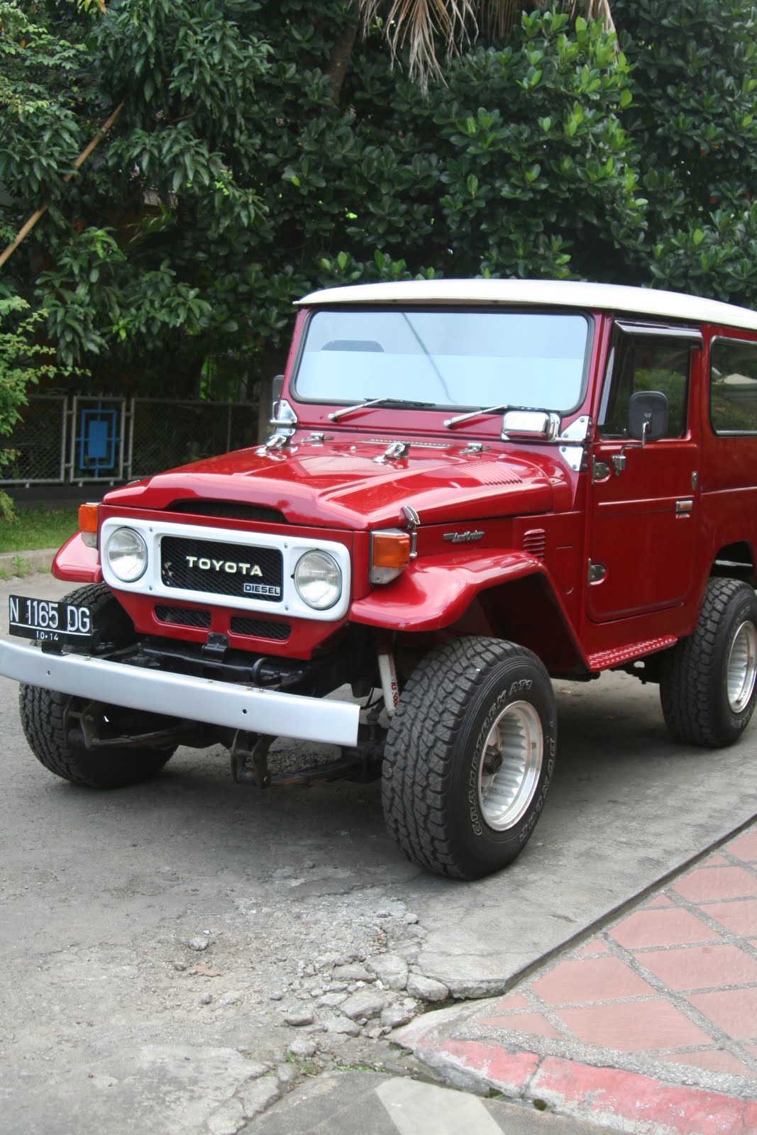 Toyota Jeep Mini