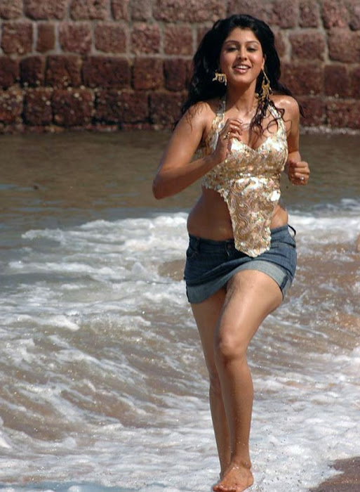 sheryl brindo spicy at beach actress pics