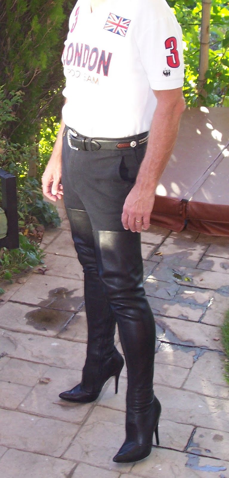Men In High Heels: Boots Man Sexxxxxxy!!!