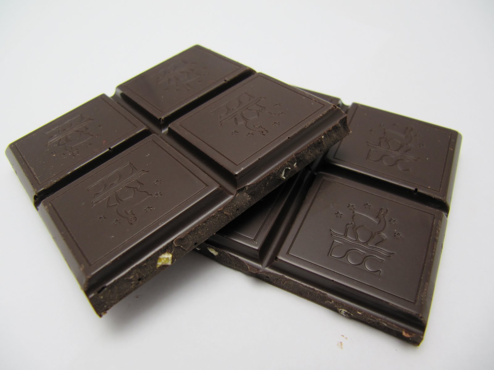 Шоколад д. Lee Deluxe шоколад производитель. Шоколад Бейкера. МР Бист шоколад. Шоколадка МР.