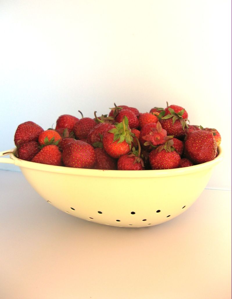 [strawberriesandcreamNAMINAMI2007.JPG]