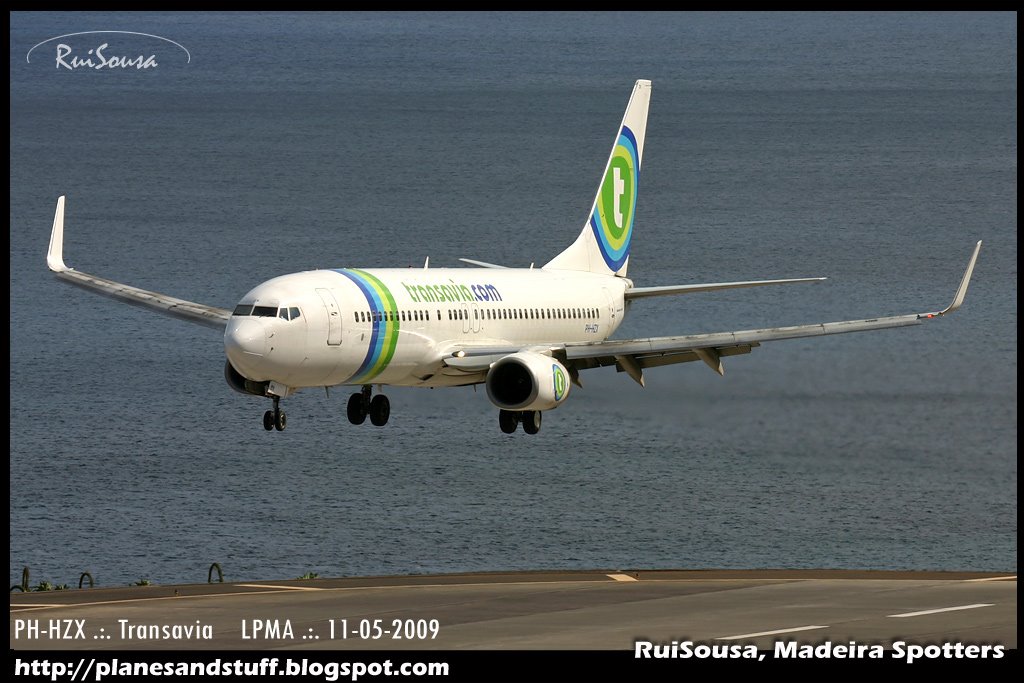 [PH-HZX_Transavia_LPMA_11Mai2009aBlog.jpg]