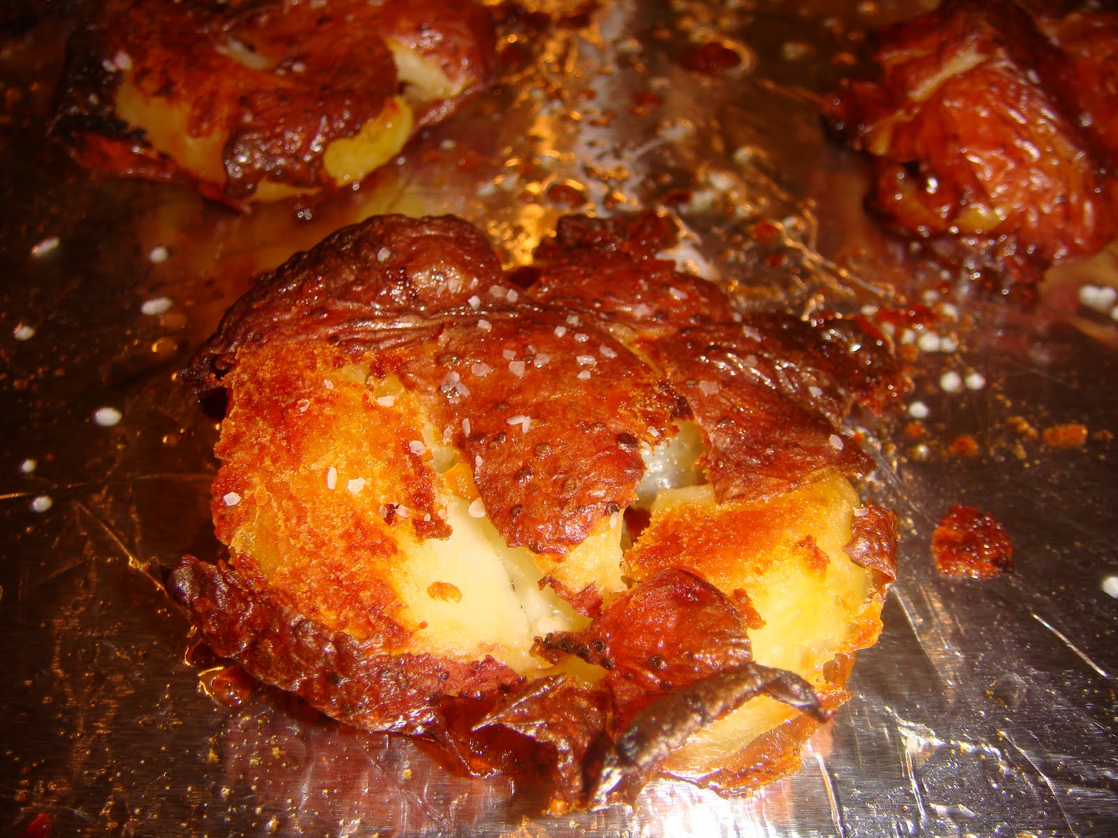 Our Blissfully Delicious Life: Crispy Smashed Red Potatoes