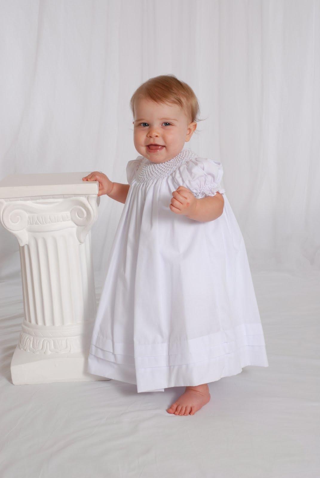 Petit Bebe Knits Baby / Toddler Girls White Smocked Dress - Collar & Long Sleeves main image 0