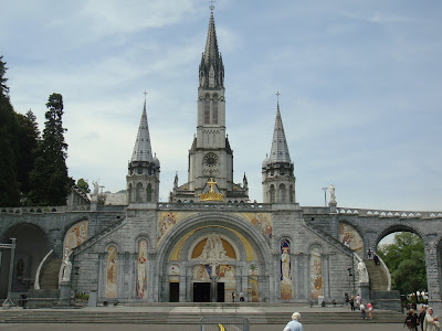 La Vie Français: Our Lady of Lourdes