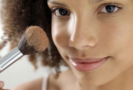 COSMETICOS PARA EL HOMBRE Y LA MUJER MODERNA: Consejos para el maquillaje de adolescentes