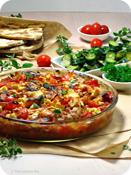 The Creative Pot: Garithes Yiouvetsi (Prawns with Tomatoes &amp; Feta)