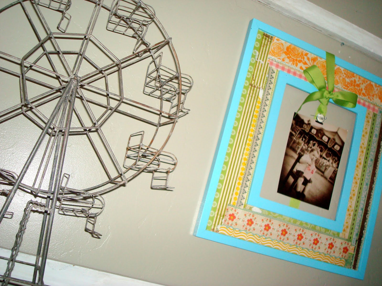 House of Chic and Penoche A do it yourself Frame