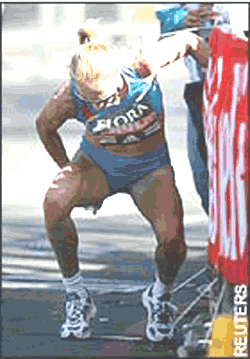 Paula Radcliffe Peeing 52