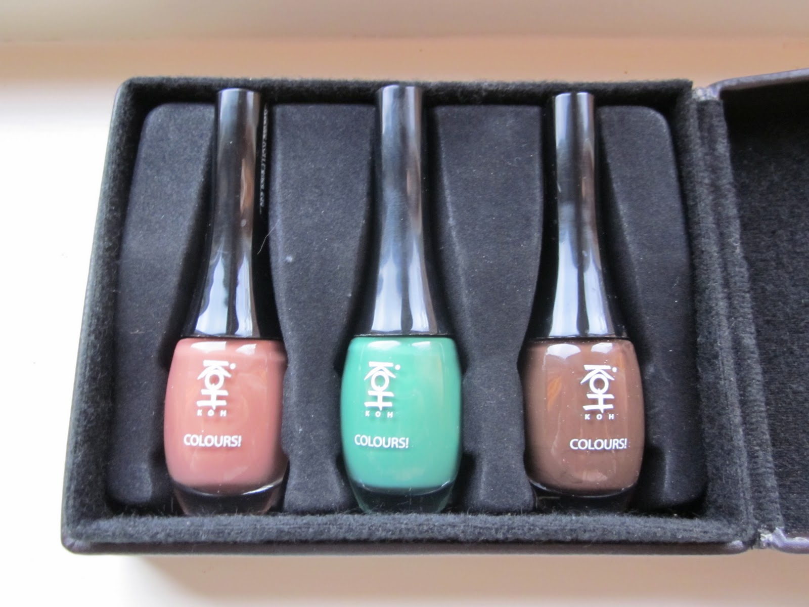 Influence NOTD KOH Wintercollectie 2010 Peace