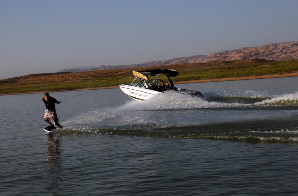 Utah RentABoat Wakeboard Boats, Ski boats, Fishing Boats, Jet Ski