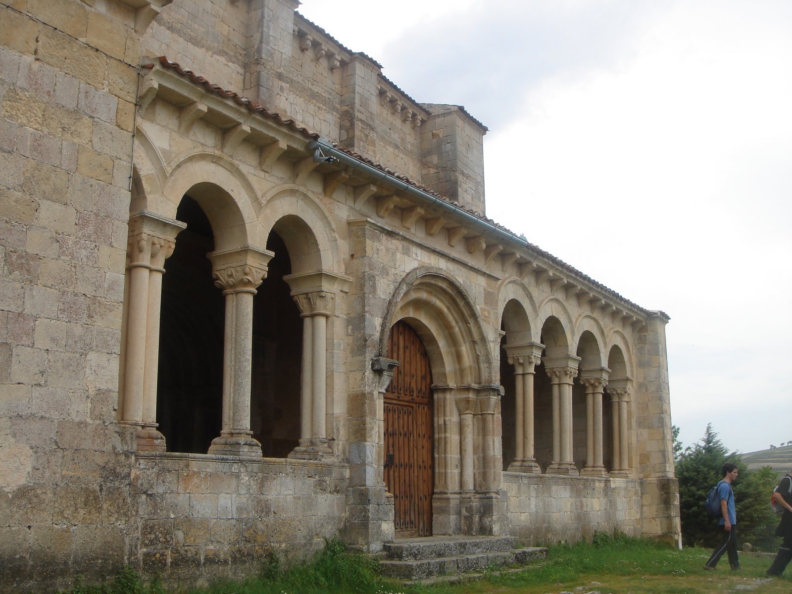 [iglesia+de+FuentidueÃ Â±a+Segovia..JPG]