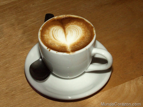 cafe-con-leche-corazon-imagen_thumb%255B2%255D.jpg