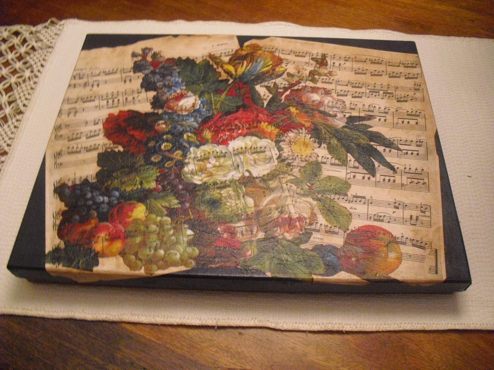 Feinetes i trastets: Caja para partituras