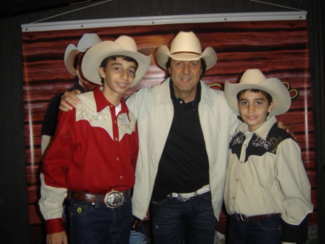 LUIS GUSTAVO & LUIS AUGUSTO: OS MENINOS DE BONFIM NO RODEIO DE BONFIM ...